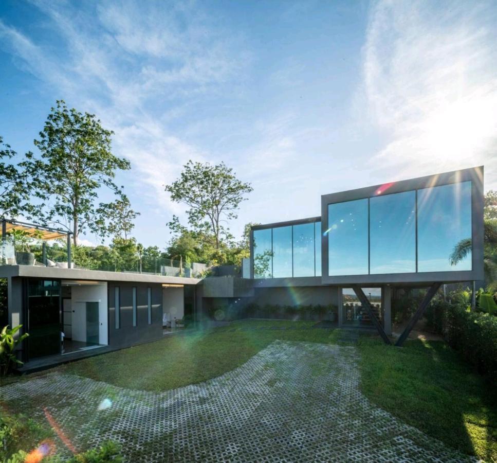 Villa Obsidian, With Staff, Sea View And Walk To Choeng Mon Beach Ngoại thất bức ảnh