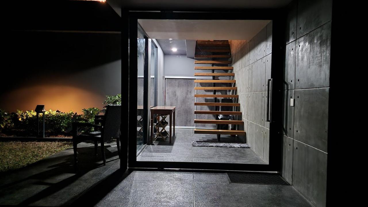 Villa Obsidian, With Staff, Sea View And Walk To Choeng Mon Beach Ngoại thất bức ảnh