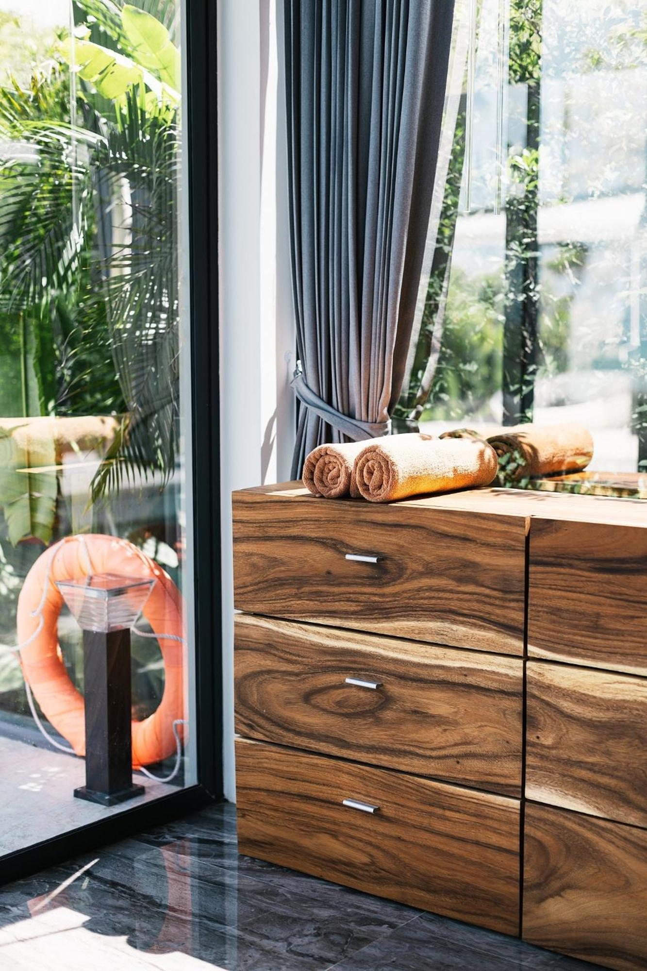 Villa Obsidian, With Staff, Sea View And Walk To Choeng Mon Beach Ngoại thất bức ảnh